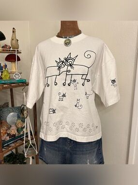 Vintage Cottagecore White Boxy T-Shirt w Funky Cat Print by Pog